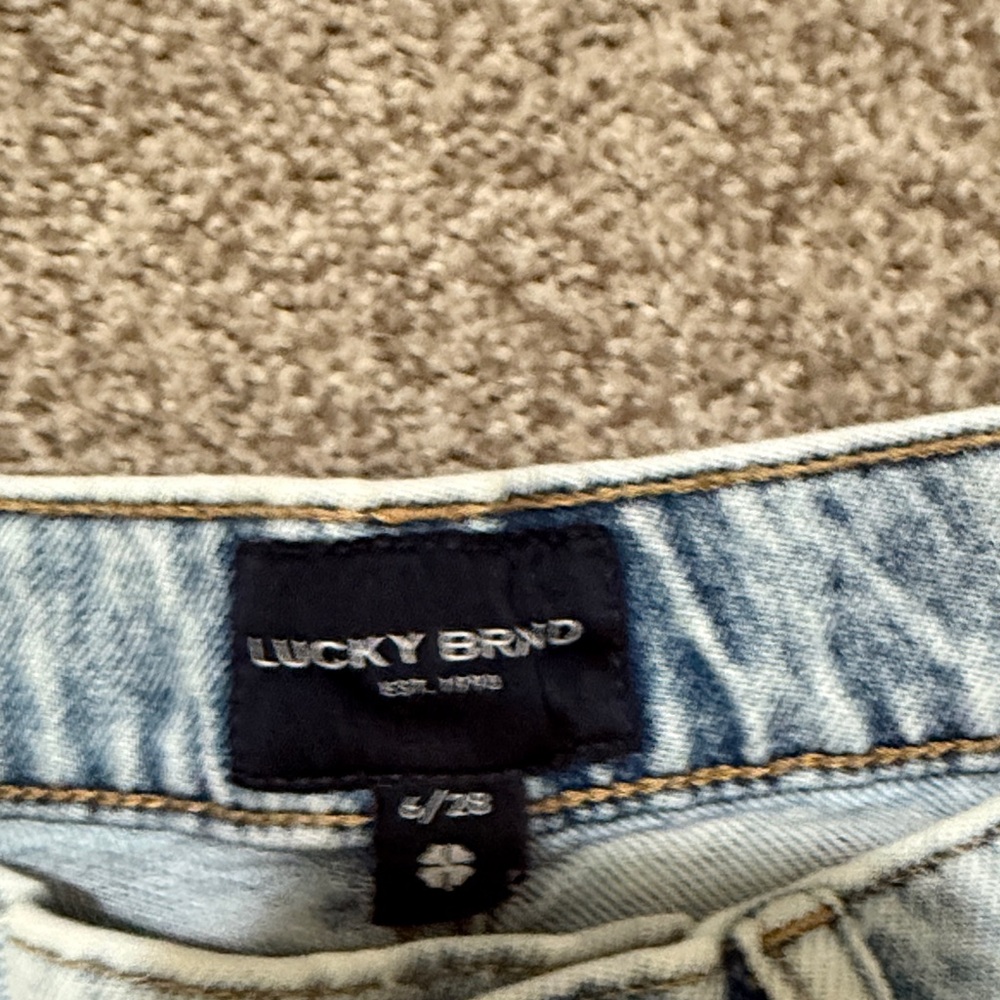 Lucky Brand Light Blue Cropped Jeans 90s loose high rise button fly - Picture 2 of 5